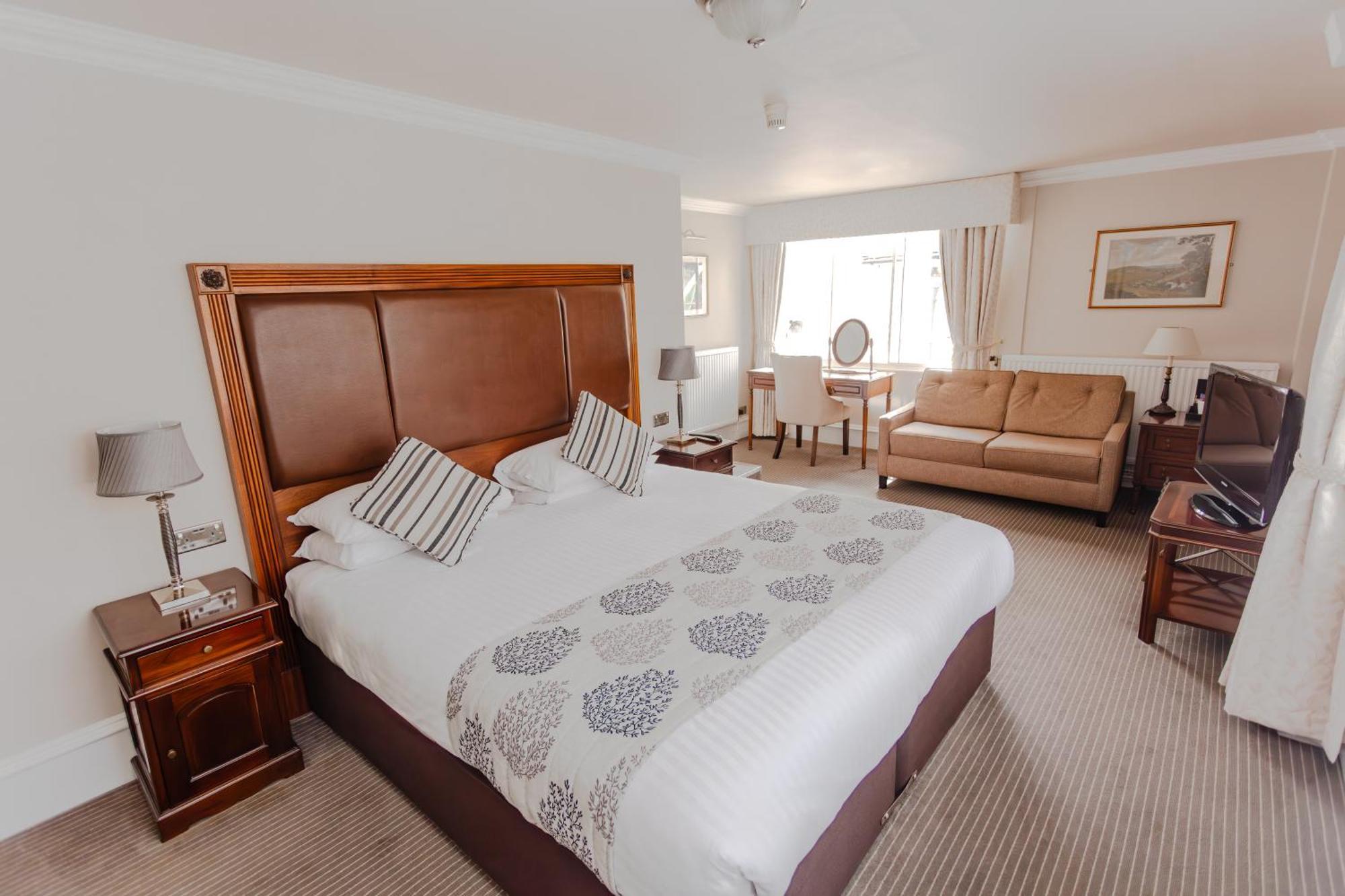 The Snooty Fox Inn Tetbury